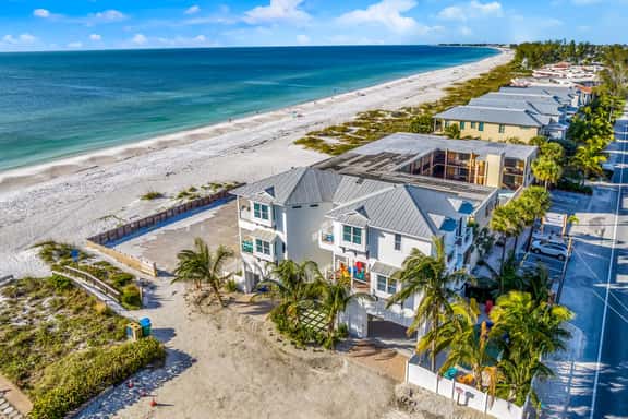 Oceanfront Paradise - Image 1