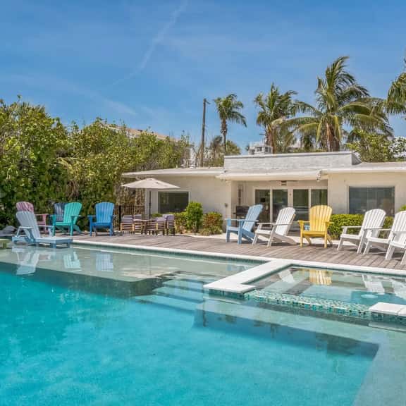 Beachfront Bungalow - Image 1