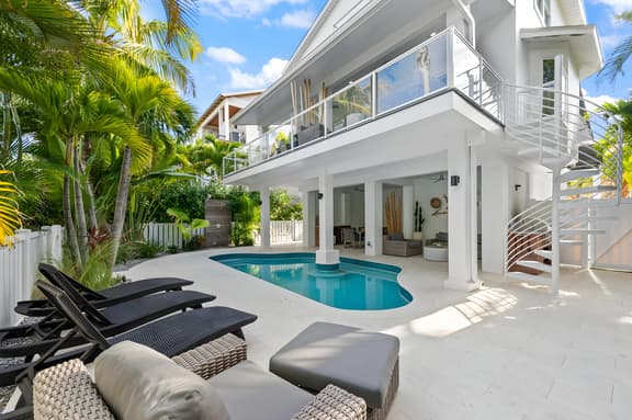 Coconut Palm Paradise